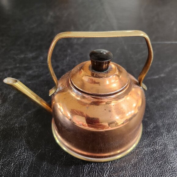 Miniature English vintage copper kettle with brass handle - Picture 3 of 6
